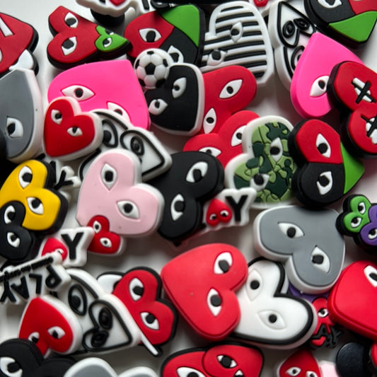 Heart With Eyes CDG Shoe Charms