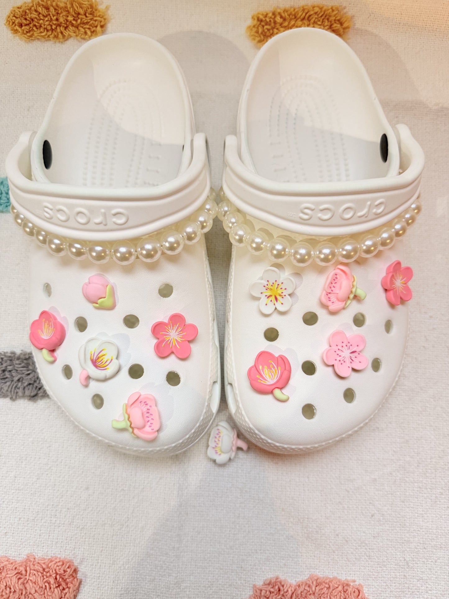 Clog Shoe Chains with Flowers