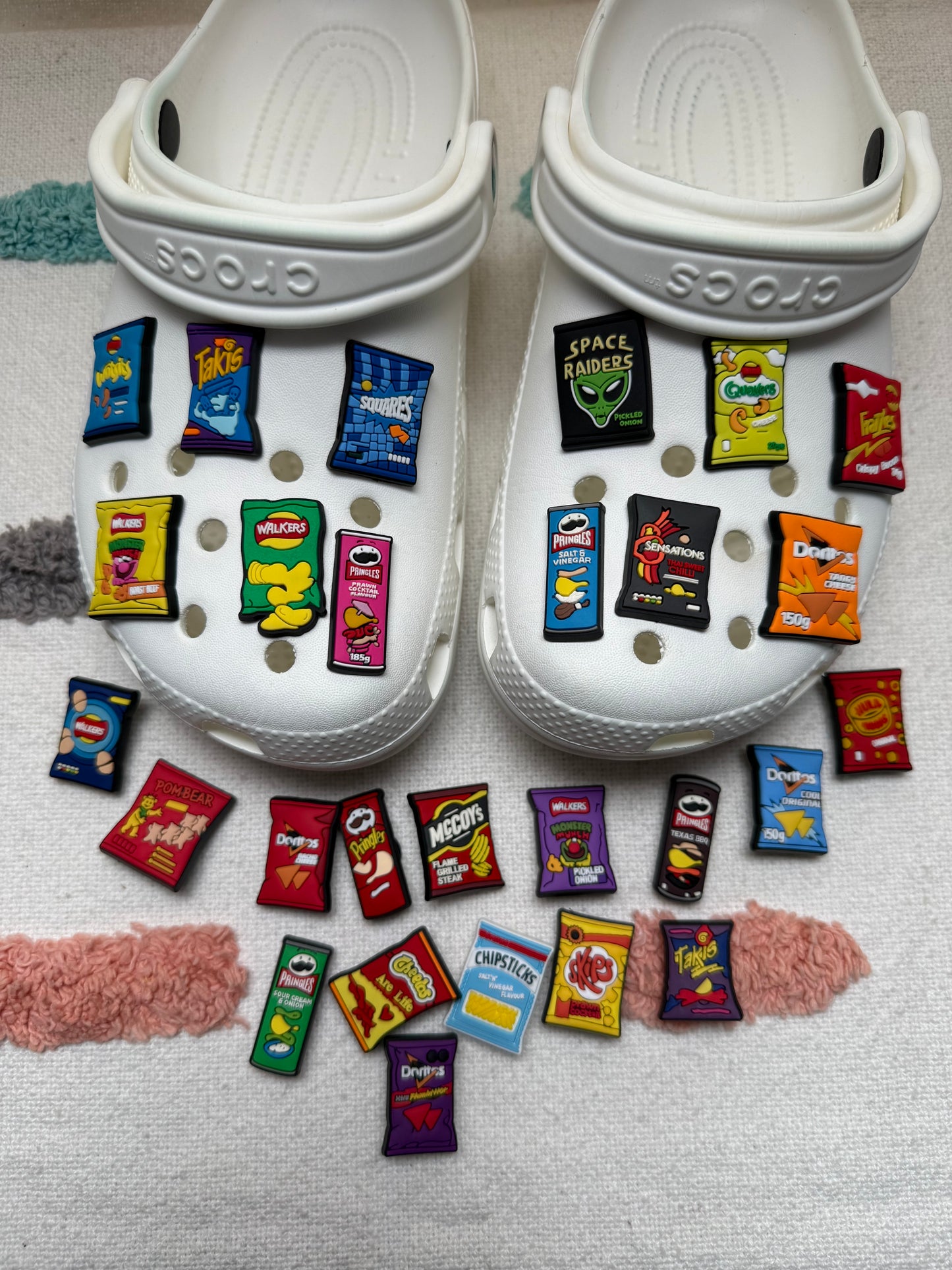 Crisp Snack Shoe Charms