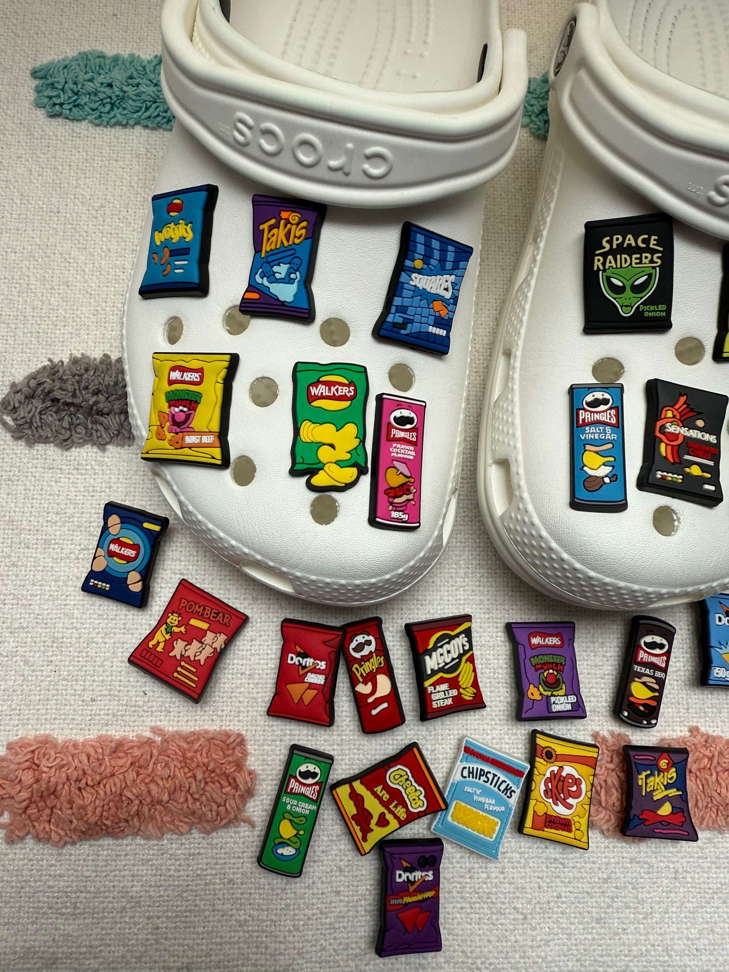 Crisp Snack Shoe Charms