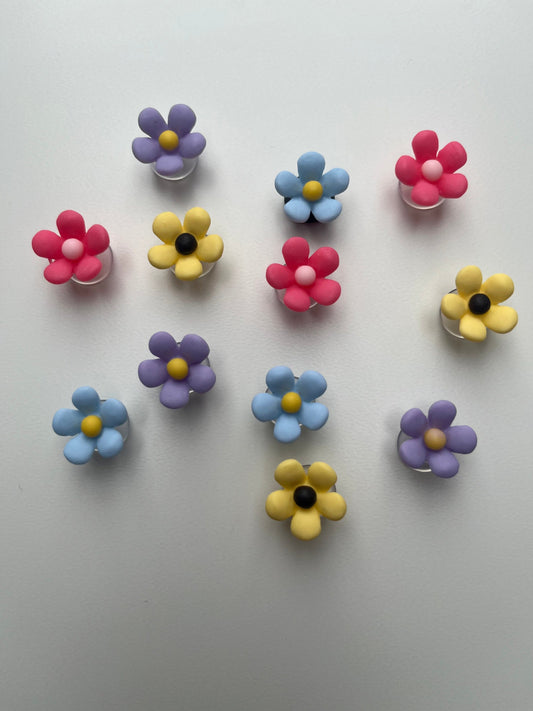Mini Clay Daisy Flower Shoe Charms